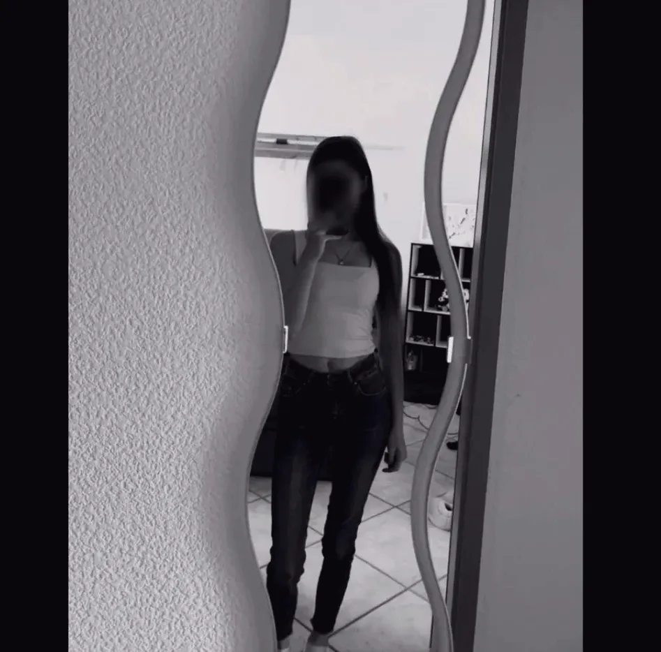 Bente, 25