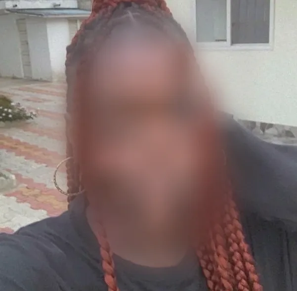 Milica, 24