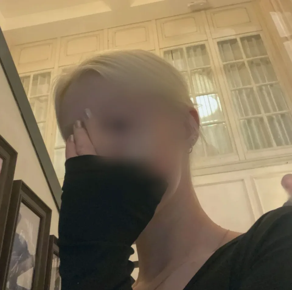 Nadia, 24
